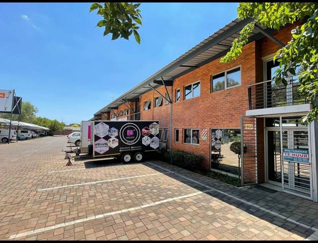 INDUSTRIAL PROPERTY TO RENT IN HENNOPS PARK INDUSTRIAL